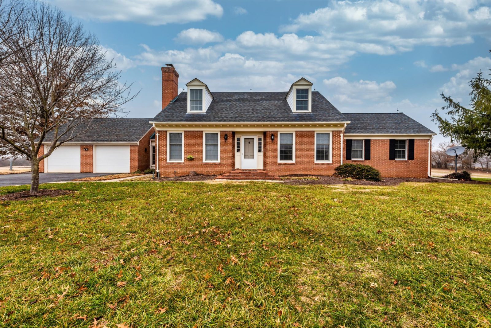 15510 Sugarland Road Poolesville, MD 20837
