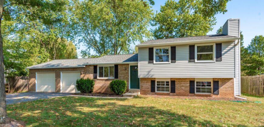 19145 Hempstone Ave Poolesville, MD 20837